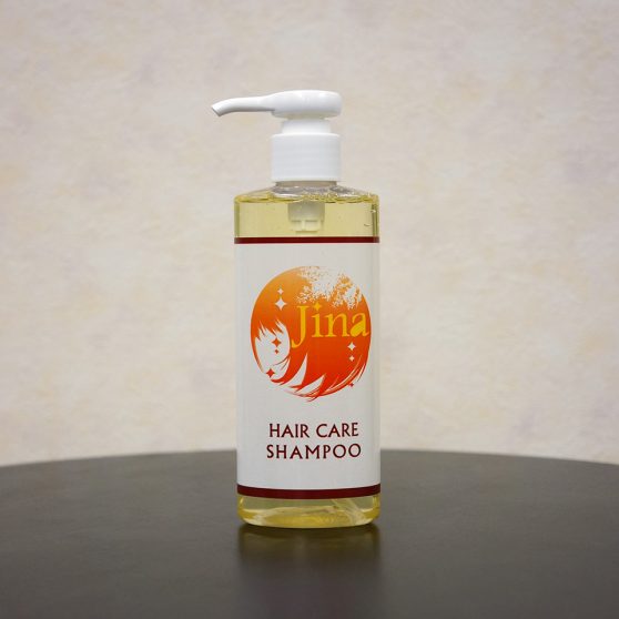 ヘアケアシャンプー 3,500円